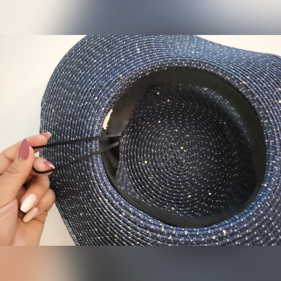 Blue Hat - Picture 3 of 3